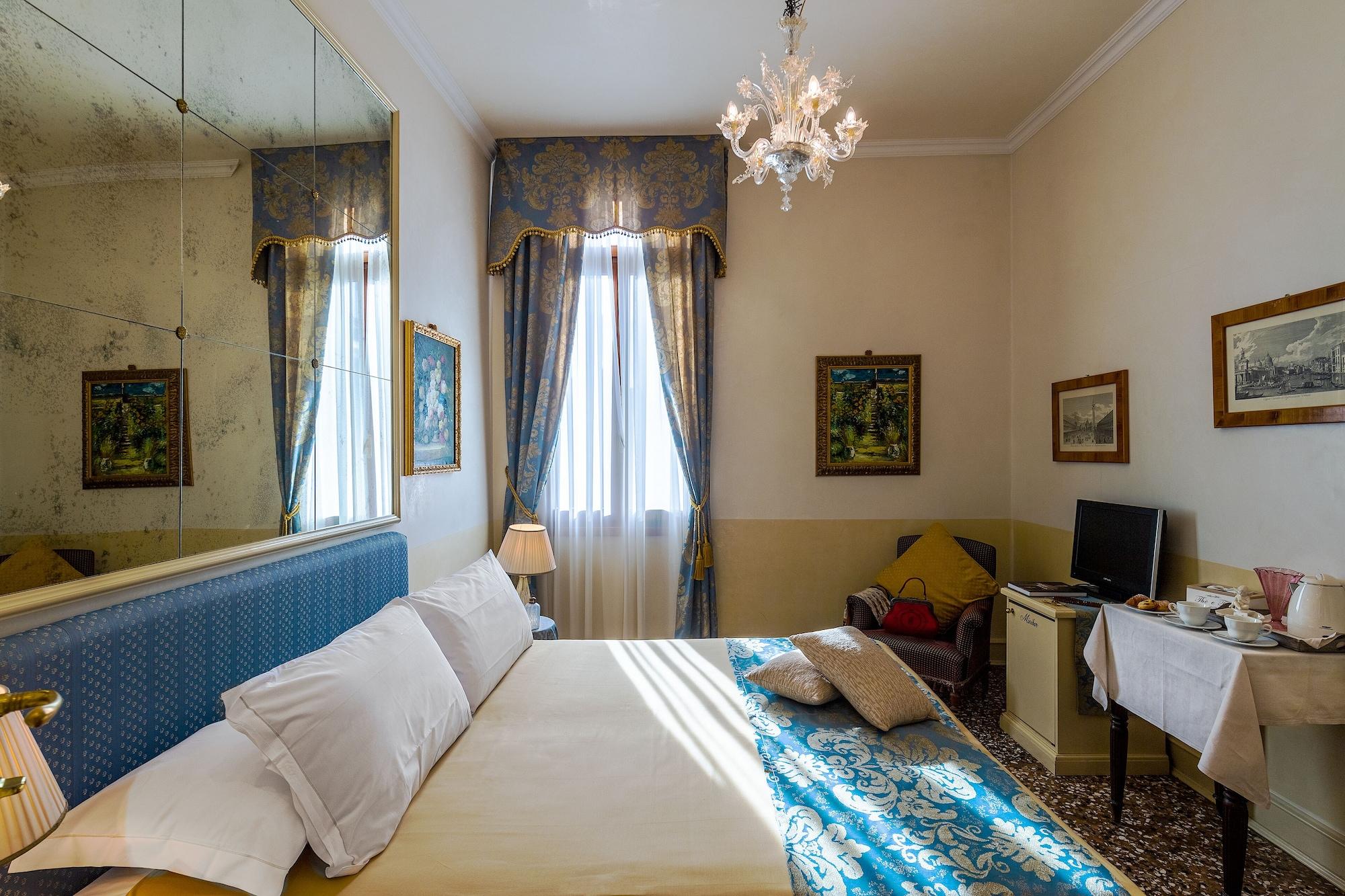 Palazzo Odoni Hotell Venezia Eksteriør bilde