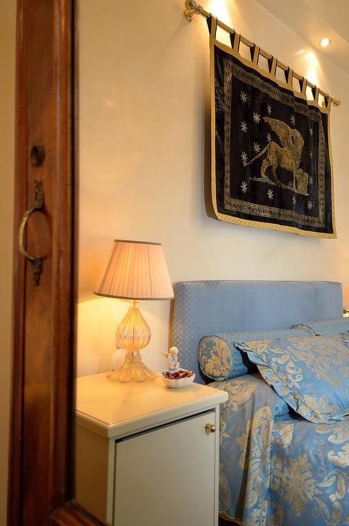 Palazzo Odoni Hotell Venezia Eksteriør bilde